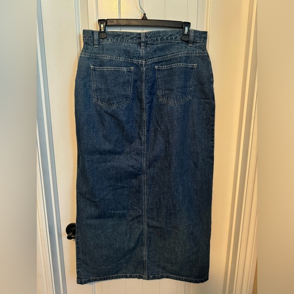 Vintage 100% Cotton St Johns Bay Medium Wash Denim Pencil Skirt Front Slit Sz 12 - Picture 2 of 6
